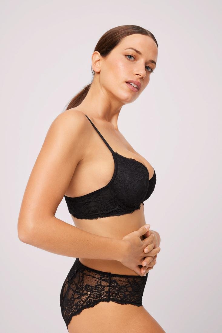 Sujetador de encaje, aro y con relleno